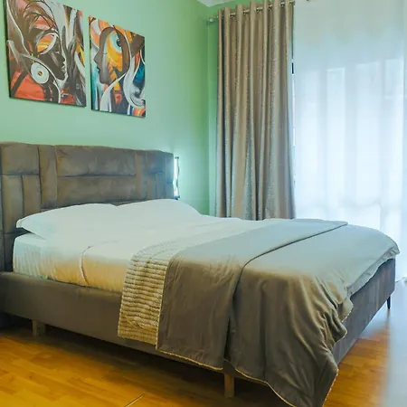 Appartamento Middle Center Gallery 1 Skanderbeg Square